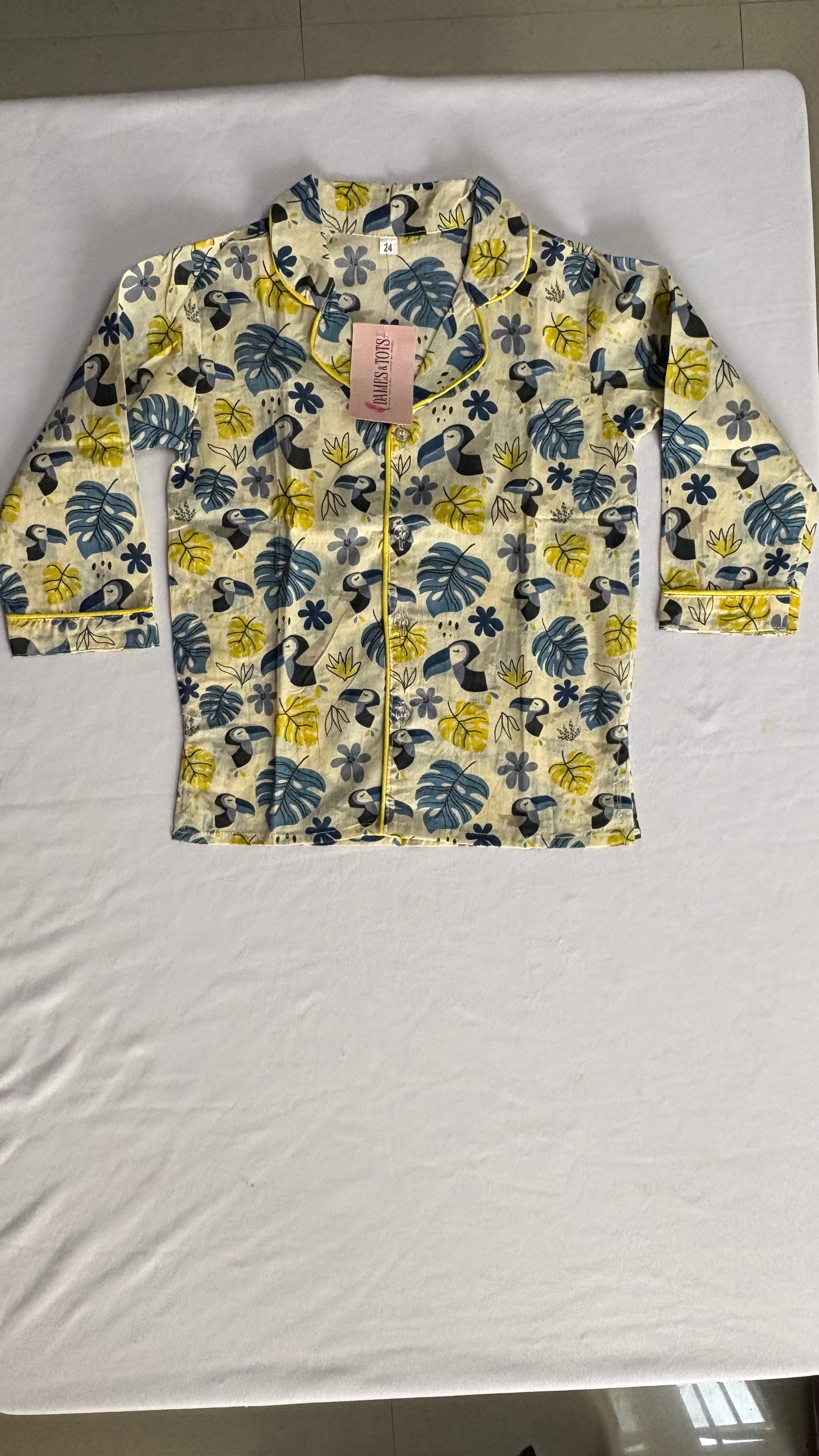 Off-White Woodpecker Print Cotton Night Suit for Kids
