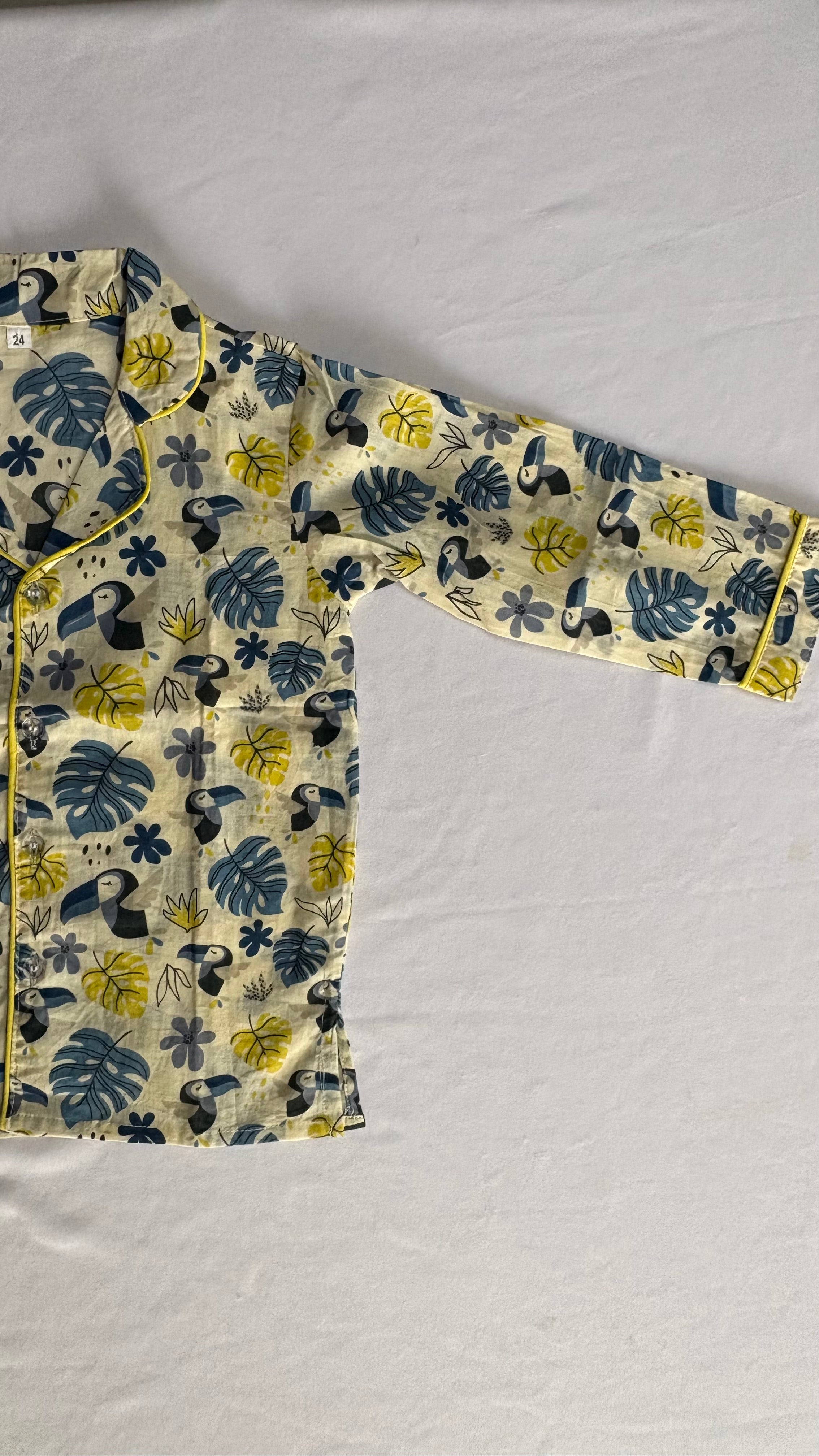 Off-White Woodpecker Print Cotton Night Suit for Kids